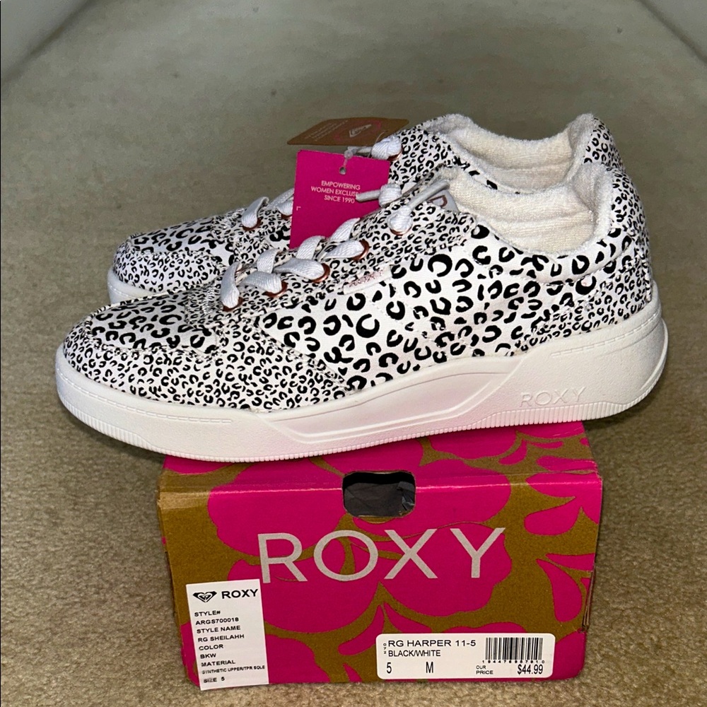 Roxy Harper Kids Sneakers NEW IN BOX
